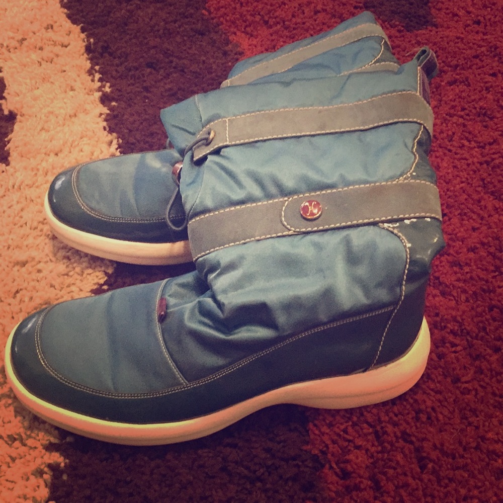 Cole Haan boots